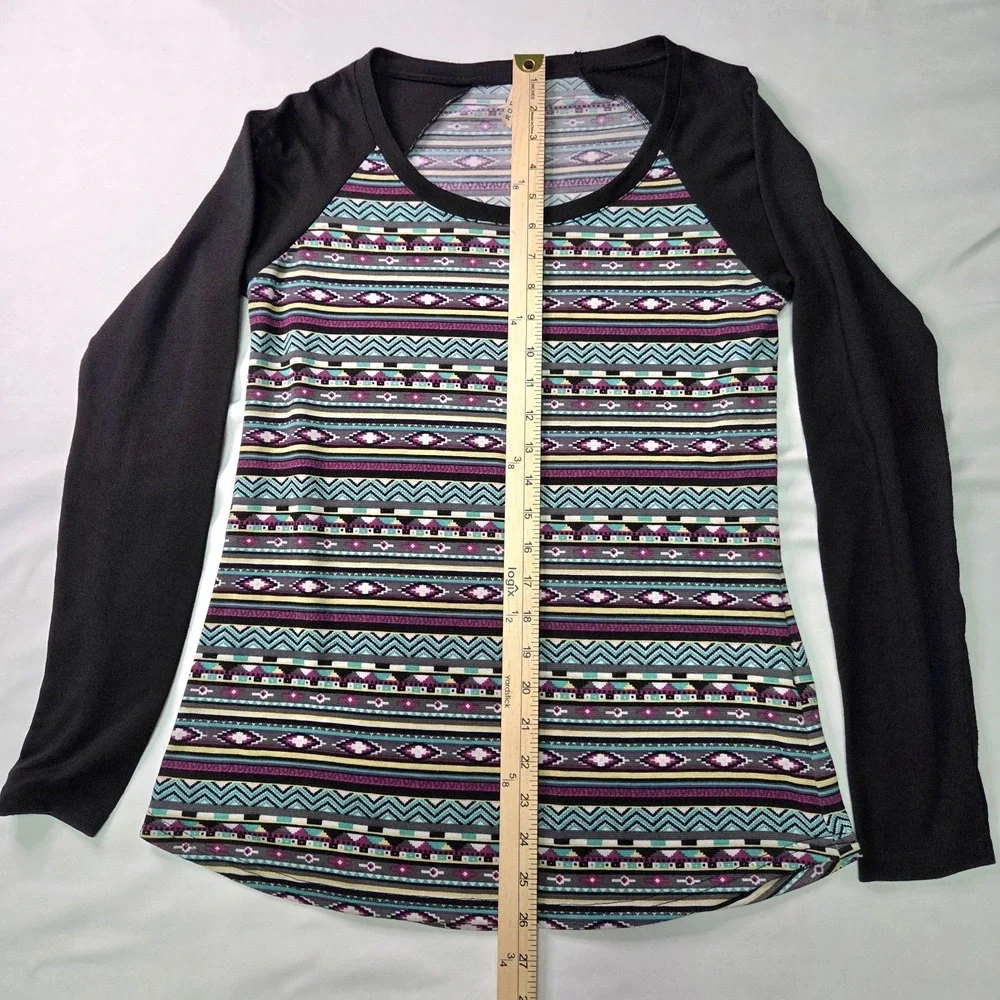 Roper Women Sz S Western Aztec Knit LS Shirt Lightweight Country Cowgirl Rodeo - Picture 3 of 9